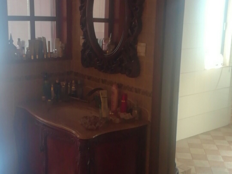 3室2廳2陽臺 巴士西苑客廳