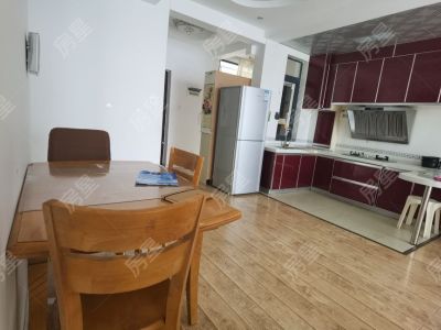 3室2廳2陽(yáng)臺(tái) 滇池衛(wèi)城鉑睿