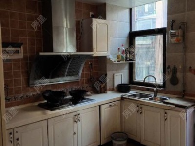 1室1廳1陽臺 滇池衛(wèi)城藍(lán)域晴天