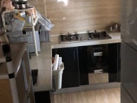 3室2廳1陽臺 中建龍熙壹號C區(qū)客廳