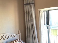 3室2廳1陽臺 中建龍熙壹號C區(qū)客廳