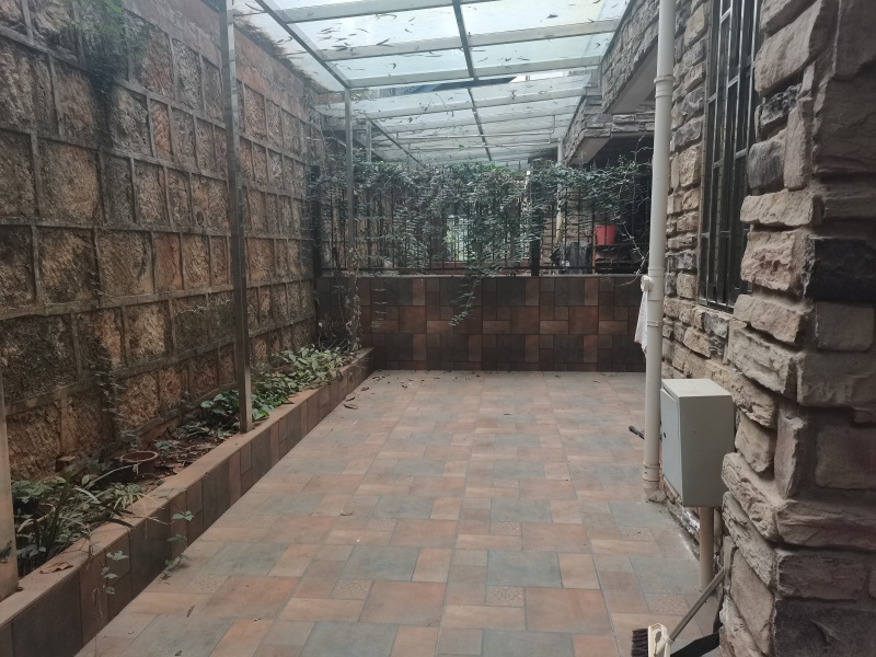 4室2廳 城市山別墅戶型圖