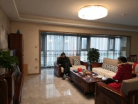 5室2廳2陽臺(tái) 俊發(fā)城茉莉苑客廳