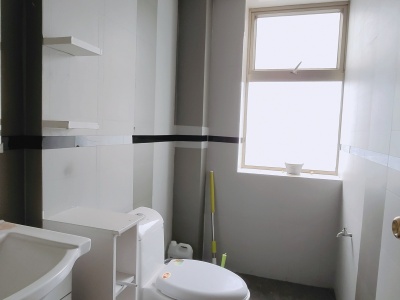 4室2廳2陽臺 七彩之門