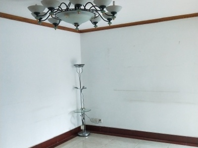 3室2廳1陽臺(tái) 金碧雅園