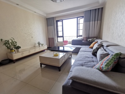 3室2廳2陽臺(tái) 中海學(xué)府路8號(hào)