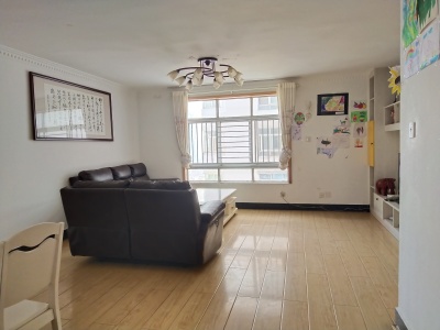 4室2廳2陽臺 省設(shè)計(jì)院宿舍(西華北路)