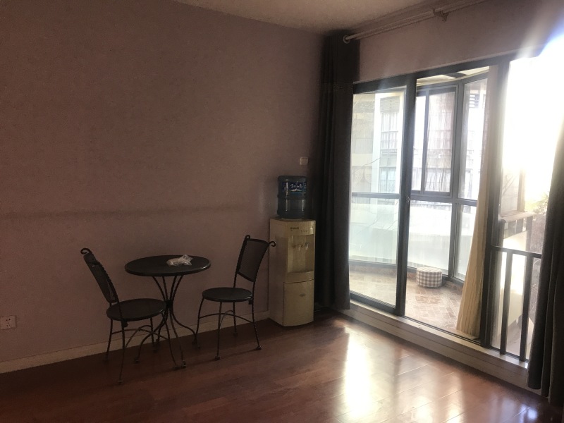 4室3廳3陽臺 大溪地臥室