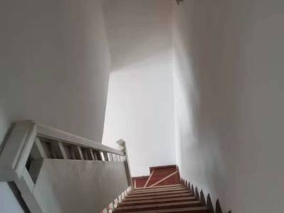 4室2廳1陽臺 榮成花園