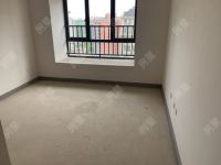 4室2廳2陽臺(tái) 萬科銀海泊岸瀾庭臥室