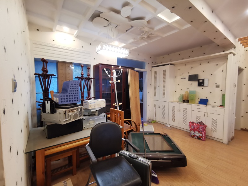 3室2廳1陽臺 佳湖花園餐廳