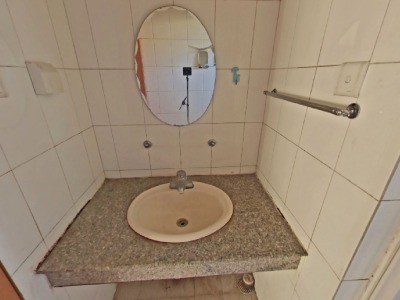 3室2廳1陽(yáng)臺(tái) 巴士家園