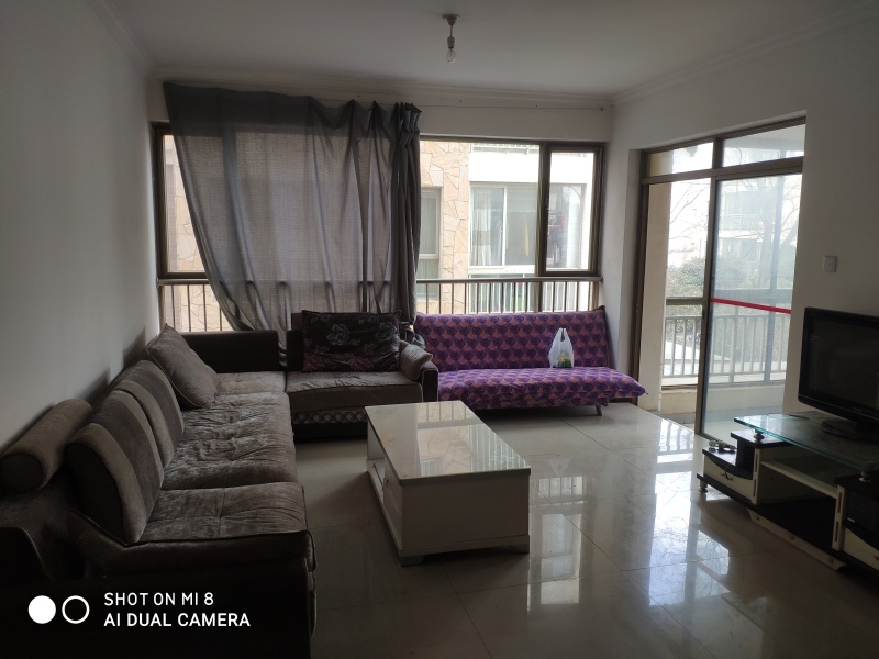 2室2廳1陽(yáng)臺(tái) 云嶺天驕別墅客廳