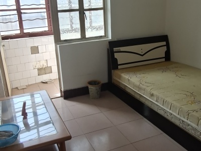 3室1廳1陽臺(tái) 馬灑營(yíng)社區(qū)