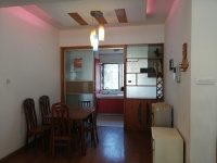 3室2廳1陽臺 佳湖花園客廳