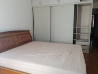 3室2廳1陽臺 佳湖花園客廳