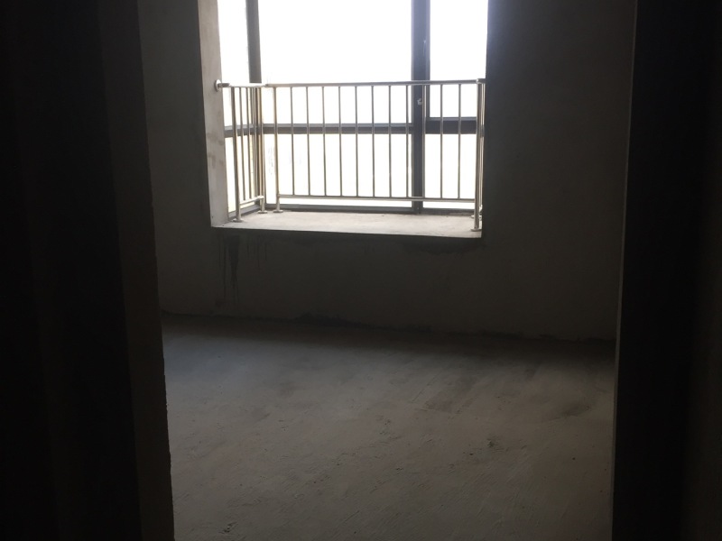 3室2廳2陽臺 昆明湖中壩14號地塊臻園B區(qū)臥室