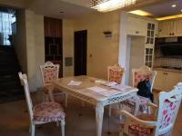 5室3廳2陽臺 上游水岸一期別墅餐廳