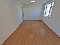 6室2廳2陽臺(tái) 金康園臥室