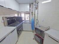 6室2廳2陽臺(tái) 金康園廚房