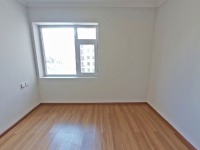 6室2廳2陽臺(tái) 金康園臥室