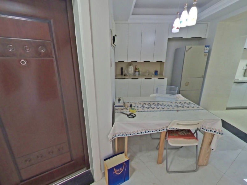 6室2廳2陽臺(tái) 金康園餐廳