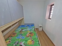 6室2廳2陽臺(tái) 金康園其他