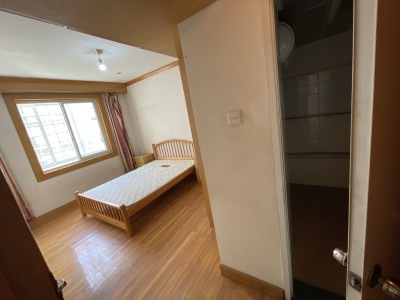 3室2廳2陽臺(tái) 波羅小區(qū)