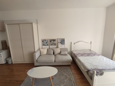 1室1廳1陽臺(tái) SOHO俊園