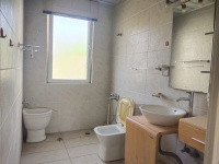 5室2廳3陽臺 世博生態(tài)城依山鄰里別墅衛(wèi)生間