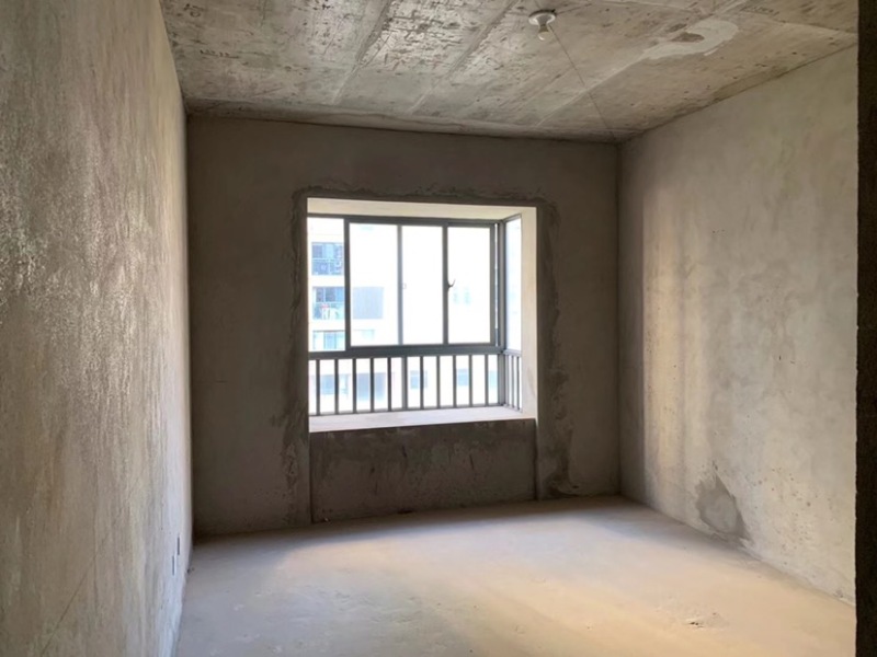 4室2廳2陽臺(tái) 未名城A3客廳