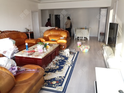 3室2廳2陽臺 東寺人家