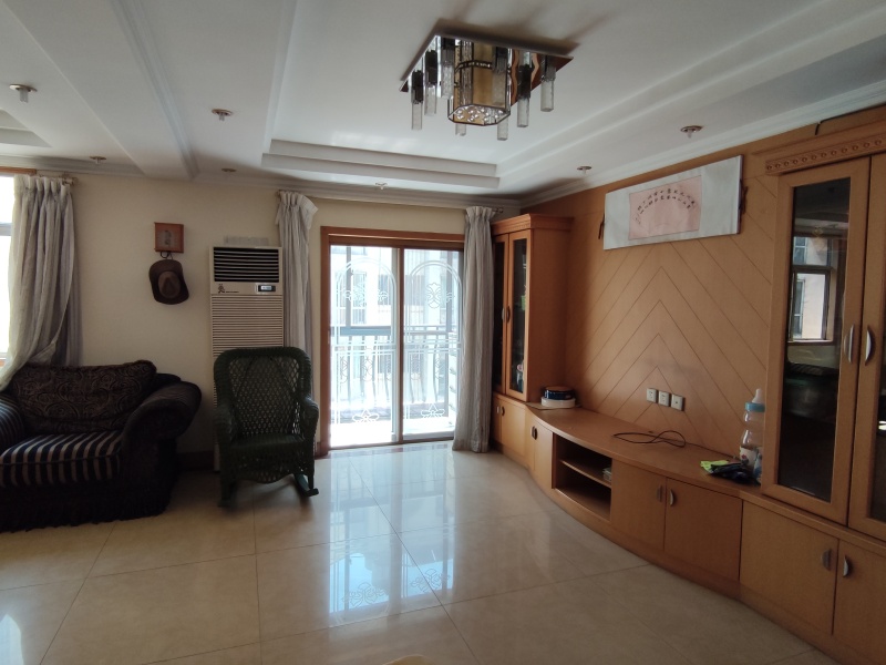 5室2廳2陽臺(tái) 金星小區(qū)其他