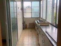 4室2廳2陽臺(tái) 近華浦路近華商住樓陽臺(tái)