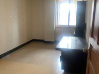 4室2廳2陽臺(tái) 近華浦路近華商住樓臥室