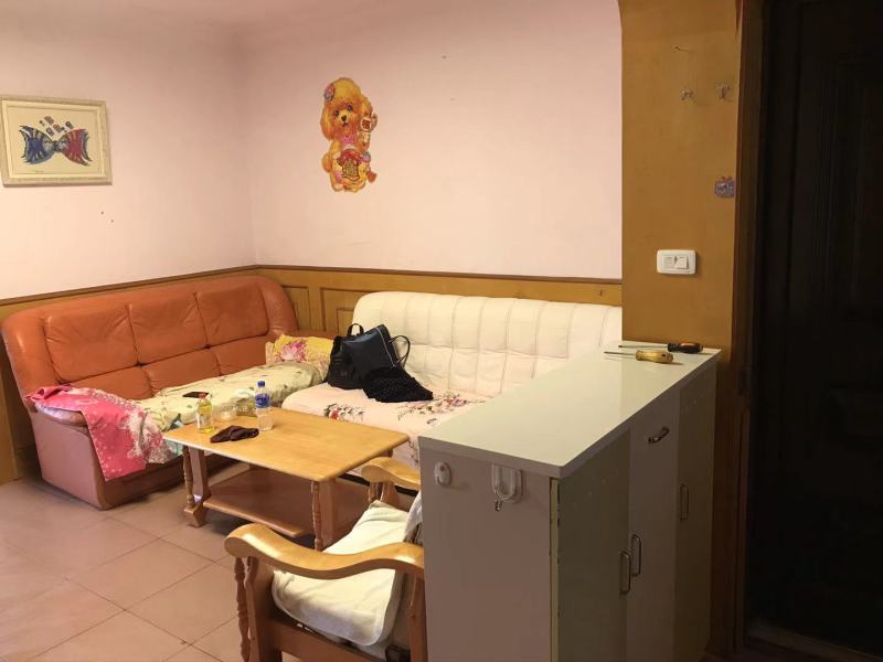 3室2厅1阳台 前卫营客厅