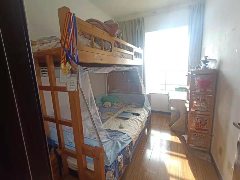 3室2廳1陽臺 城市領地臥室