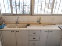 4室2廳2陽(yáng)臺(tái) 鑫安花園客廳