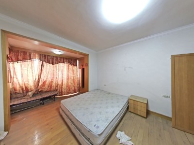 3室2廳1陽臺(tái) 興隆小區(qū)