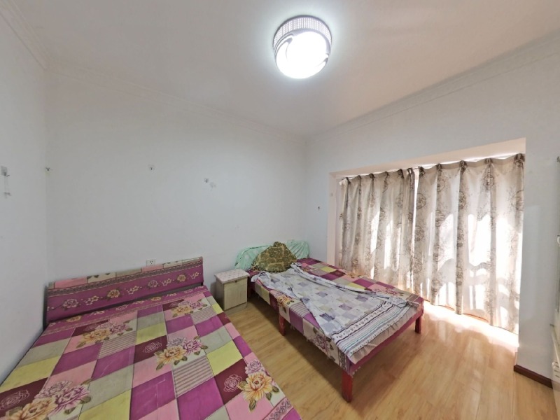 3室2廳1陽臺 實(shí)力壹方城臥室