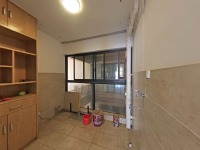 3室2廳1陽(yáng)臺(tái) 濱江俊園萊茵組團(tuán)其他