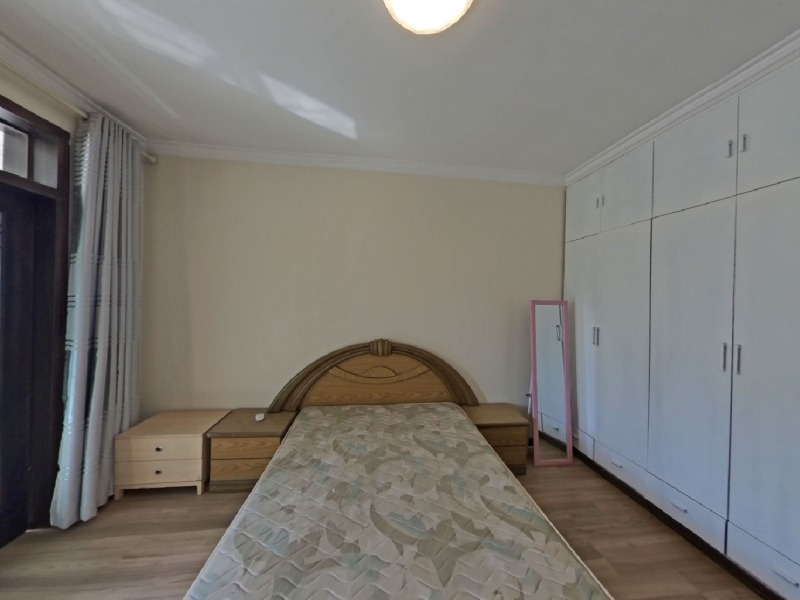 3室2廳1陽臺(tái) 香格里拉盛景臥室