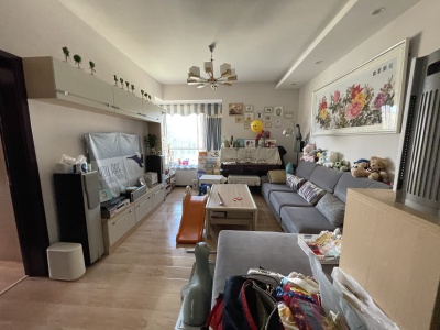 4室2廳2陽(yáng)臺(tái) 江東境界