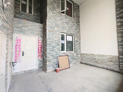 4室2廳2陽臺 世紀(jì)城沁春苑