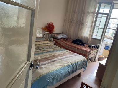 3室2廳1陽(yáng)臺(tái) 虹山新村