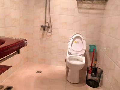 3室2廳1陽(yáng)臺(tái) 西城時(shí)代