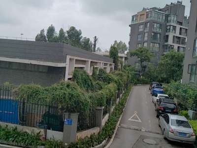 3室2廳1陽臺 滇池衛(wèi)城尚層