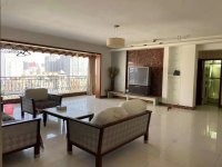 4室2廳2陽臺 順城豪庭客廳