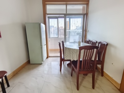 2室2廳1陽臺 新迎小區(qū)一組團(tuán)