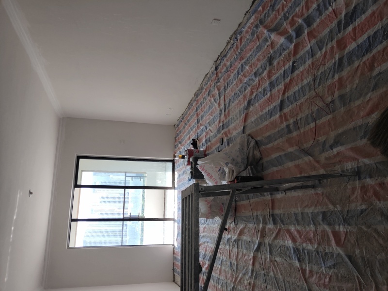 3室2廳2陽臺 昆明湖中壩14號地塊臻園B區(qū)客廳